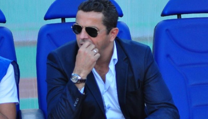 العميد يطعن في عقوبة اللعب من دون جمهور