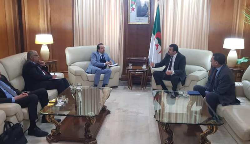 عرقاب يلتقي المقاولين الصناعيين