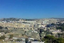 ربط 10 آلاف منزل بشبكة الغاز الطبيعي بقسنطينة في آفاق 2014