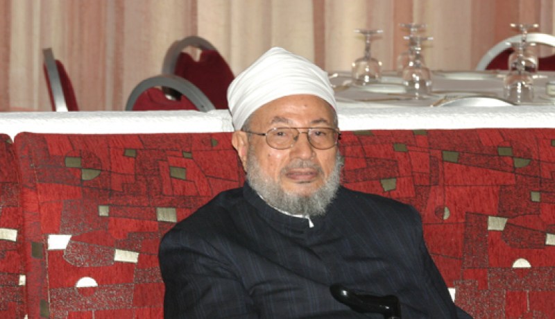 القرضاوي‮ ‬يحرّم على المسلمين حكومات وأشخاص صبّ‮ ‬أموالهم في‮ ‬البنوك الأمريكية