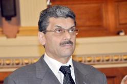 ‮ ‬بدر‮ ‬يتخلّى عن الرِّبا