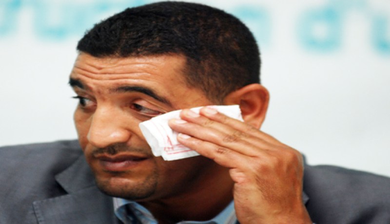 السكرتير الأول للأفافاس‮ ‬يعتدي‮ ‬على شقيقين بقضيب حديدي‮ ‬في‮ ‬بئر خادم