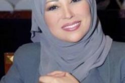 خديجة بن ڤنة بالألوان الوطنية