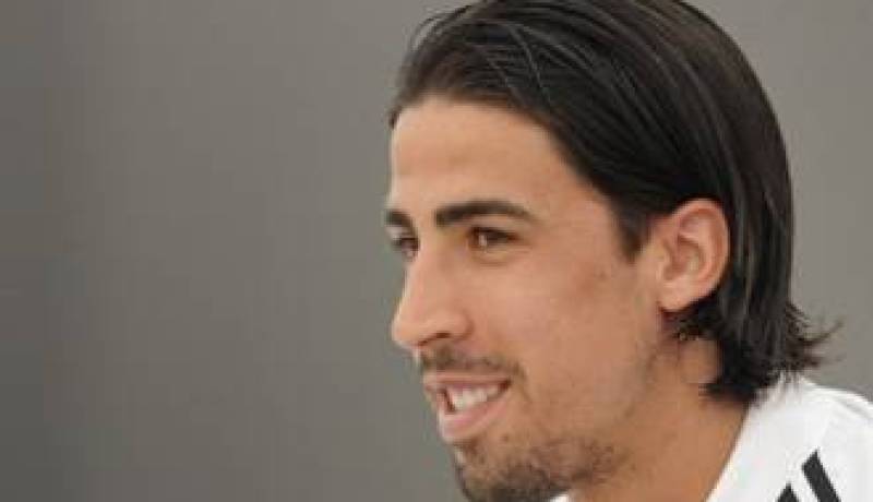 سامي خضيرة في ريال مدريد لخمس سنوات