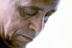 ياسمينة خضرة الجزائريون مجانين وأنا وصلت إلى العالمية قبل الفريق الوطني