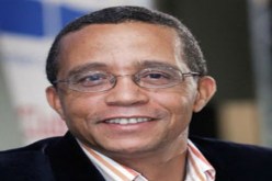 الأكاديمية الفرنسية تكرم الروائي يسمينة خضرة