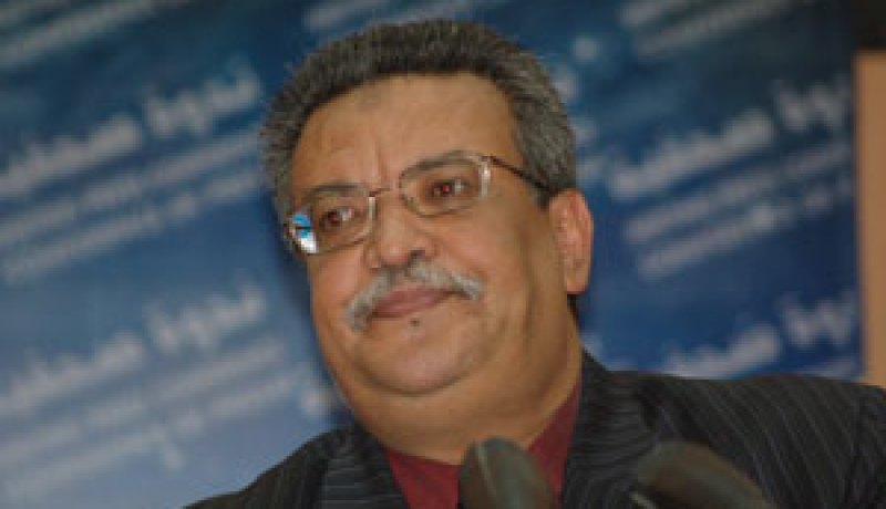 الخالدي يطلق النار على بابا نوال