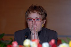 تكهنات بعدم مشاركة الجزائر في تظاهرة دمشق 2008