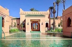 مدوار دليل وفد الفاف في اختيار مكان إقامة الخضروينصح بالحجز بفنـدق الڤولف