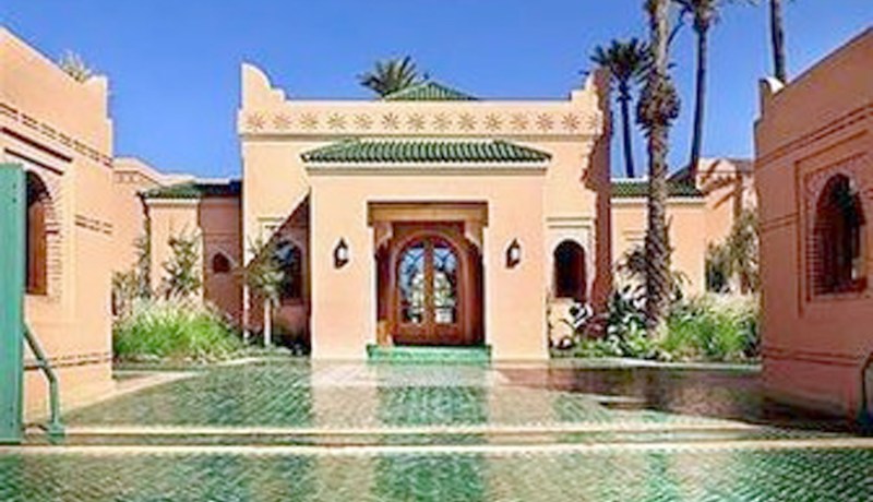 مدوار دليل وفد الفاف في اختيار مكان إقامة الخضروينصح بالحجز بفنـدق الڤولف