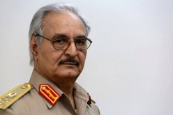 خليفة حفتر يأمر جيشه بدخول العاصمة الليبية طرابلس