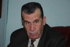 الخطيب جزائري لا يملك نقّالا