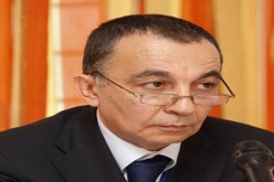 خلادي‮ ‬يقيّم آداء الإذاعة
