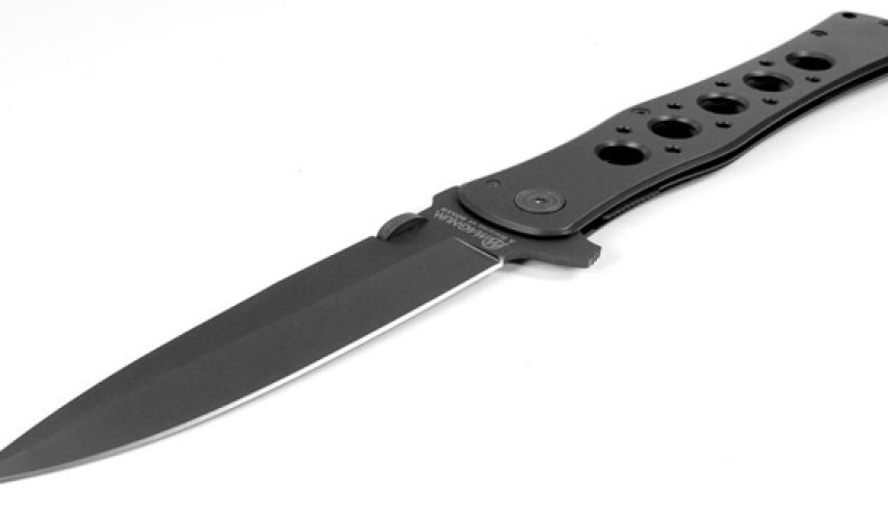 تاجر ملابس داخلية للنساء‮ ‬يعذب ويغتصب إبنة لخضر بلومي