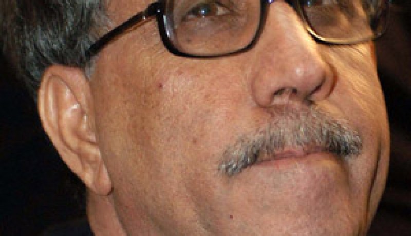 رفقا على نواب البرلمان يا وزير العلاقات..
