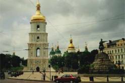 رئيس منظمة الترقي الجزائري الأوروبي يرجح إمكانية سجن الوفد الجزائري المختفي بأوكرانيا