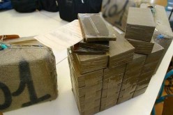 حجز قنطارين ونصف من الكيف ومناظير استطلاع وسط مدينة تلمسان