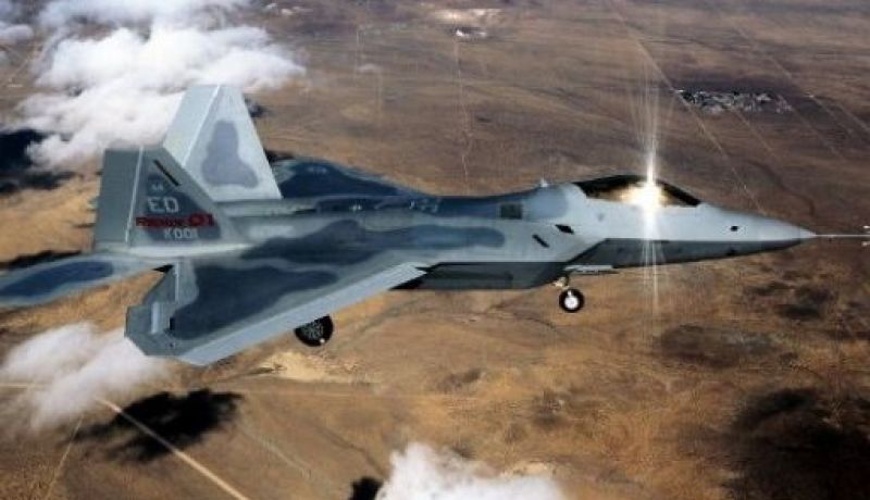 أمريكا تقصف 16 هدفا لداعش في سوريا والعراق