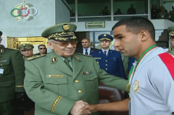 بالصور.. فريق قيادة الدرك الوطني يتوج بالطبعة الـ47 لكأس الجزائر العسكرية