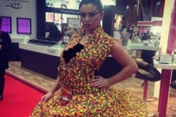 امرأة تتحول من سيدة لاتملك قوت يومها إلى مليونيرة بسبب فستان