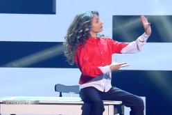 لجنة أراب غوت تالنت تتسبّب في بكاء طفلة على المسرح في سهرة الختام