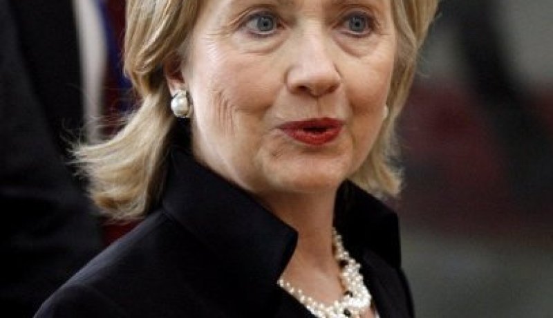 كلينتون: الولايات المتحدة تبقى “منفتحة على الحوار” مع ايران