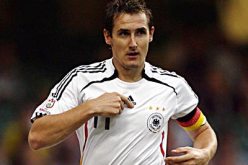 كلوزه يرفض اللعب فى البطولة الانجليزية