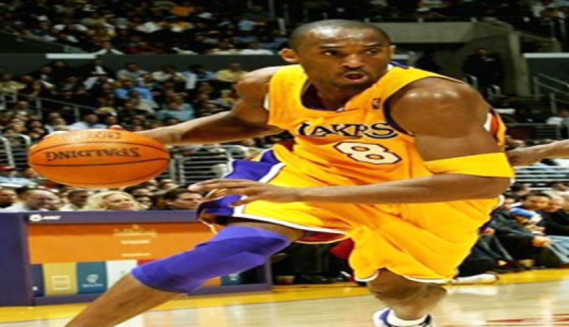 كوبي يتألق في الربع الاول ويقود ليكرز لفوز سهل على بوبكاتس