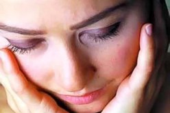 طـفلي‮ ‬يــزاحم شقيقه في‮ ‬الــرضاعــة