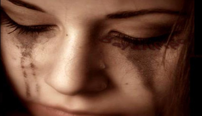 من علامات كره الزوج لزوجته