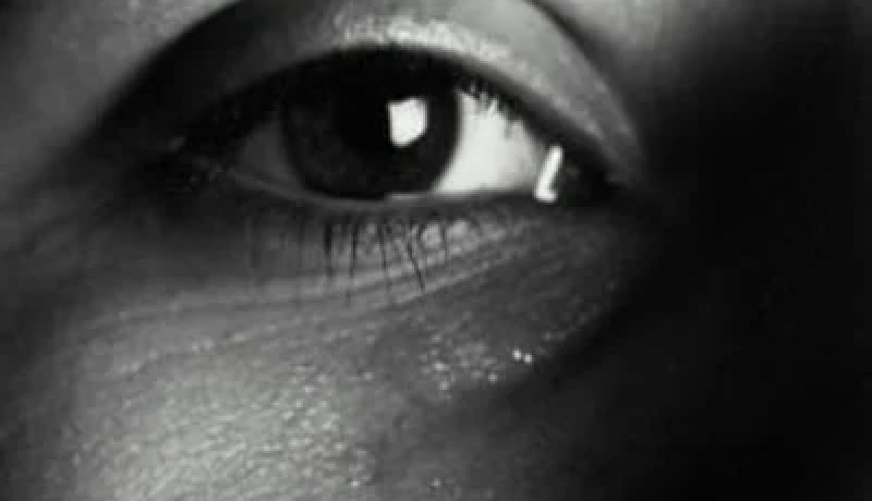 لأكون منصفا‮.. ‬سأتـرك زوجـي‮ ‬تبـاشر حياتـها مع‮ ‬غيـري‮ ‬