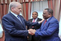 سلال يستقبل وزير الشؤون الخارجية الكونغولي