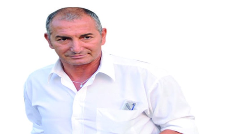 ‬سأعمل ‮42 ‬ساعة على ‮42 ‬من أجل المنتخب الوطني‮ ‬والجزائريين