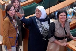 أنصار الفتوى اعتبروا عضوية النائبات غير المحجبات بالبرلمان باطلة