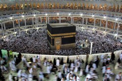 نُصْدر 4 آلاف تأشيرة يوميا.. و280 ألف جزائـري اعتمــروا حتـى الآن