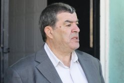 5000 دج فقط في رصيد الشبيبة وحناشي ممنوع من استخدام “الشيكات”