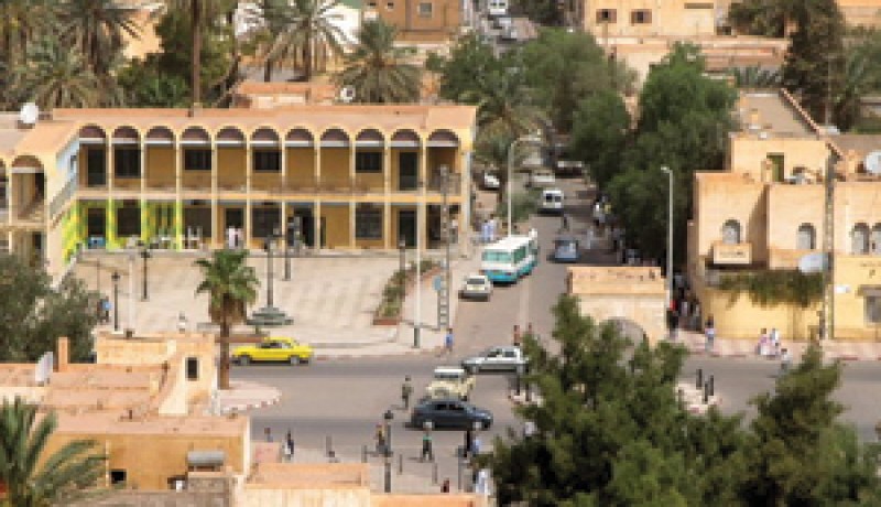 العائلات الأغواطية محرومة من أماكن الترفيه، والنافورات تحولت إلى مسابح