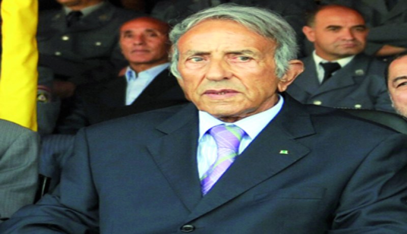 سفير الفيتنام‮ ‬يكرّم الحماية المدنية بحاسي‮ ‬مسعود