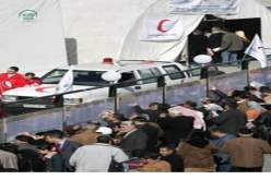 لاجئون سوريون يتلقون العلاج في مركز العون الصحي بالرمثا