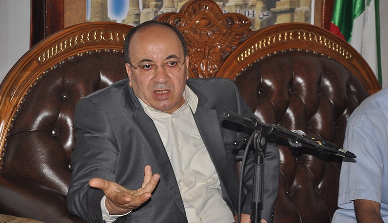 بن تركي يحمّل الصحافة ورجال الأعمال فشل مهرجان تيمقاد