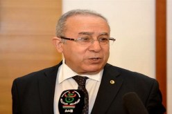 الجزائر لن تتاجر بقضية اللاجئين السوريين كما يفعل البعض