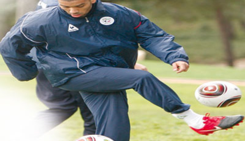 ‮''‬لم أتهم روراوة وسعدان بإبعادي‮ ‬بسبب لحسن‮.. ‬ولدي‮ ‬عرض سعودي‮ ‬مغرٍ‮''‬