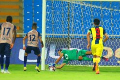 بالفيديو.. عسلة يواصل التألق بتصديات رائعة مع الحزم