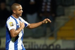 “بورتو” يُريح “براهيمي” ويودّع رابطة الأبطال !