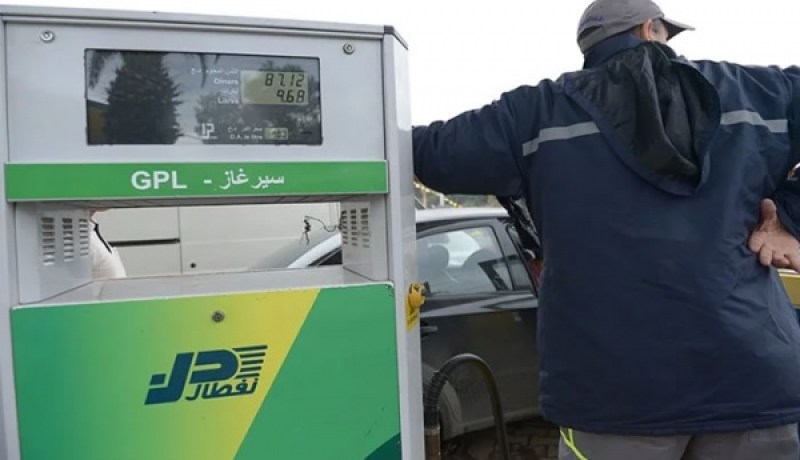 شيتور: تحويل 200 ألف سيارة إلى “سيرغاز” سنة 2021