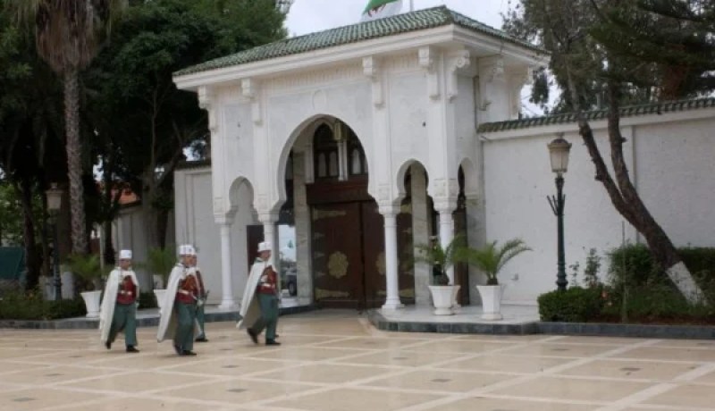 صاحب فكرة بطاقة الشفاء مديرا للمنظومات والوسائل المعلوماتية برئاسة الجمهورية