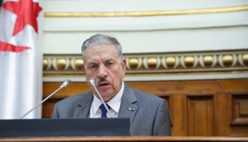صالح قوجيل يشارك في مراسيم تأبينية الرئيس الفرنسي الأسبق جاك شيراك