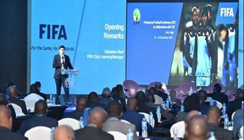 ممثلو “لياسما” جنبا الى جنب مع “إيفرتون” في مؤتمر “الفيفا”