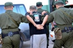 البليدة: توقيف شخصين بعد تداول فيديو مسلح يهدد السكان عبر مواقع التواصل الإجتماعي