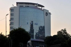 رخصة بناء مقر الوطن غير مطابقة .. والمسؤولون استولوا على 1400 متر